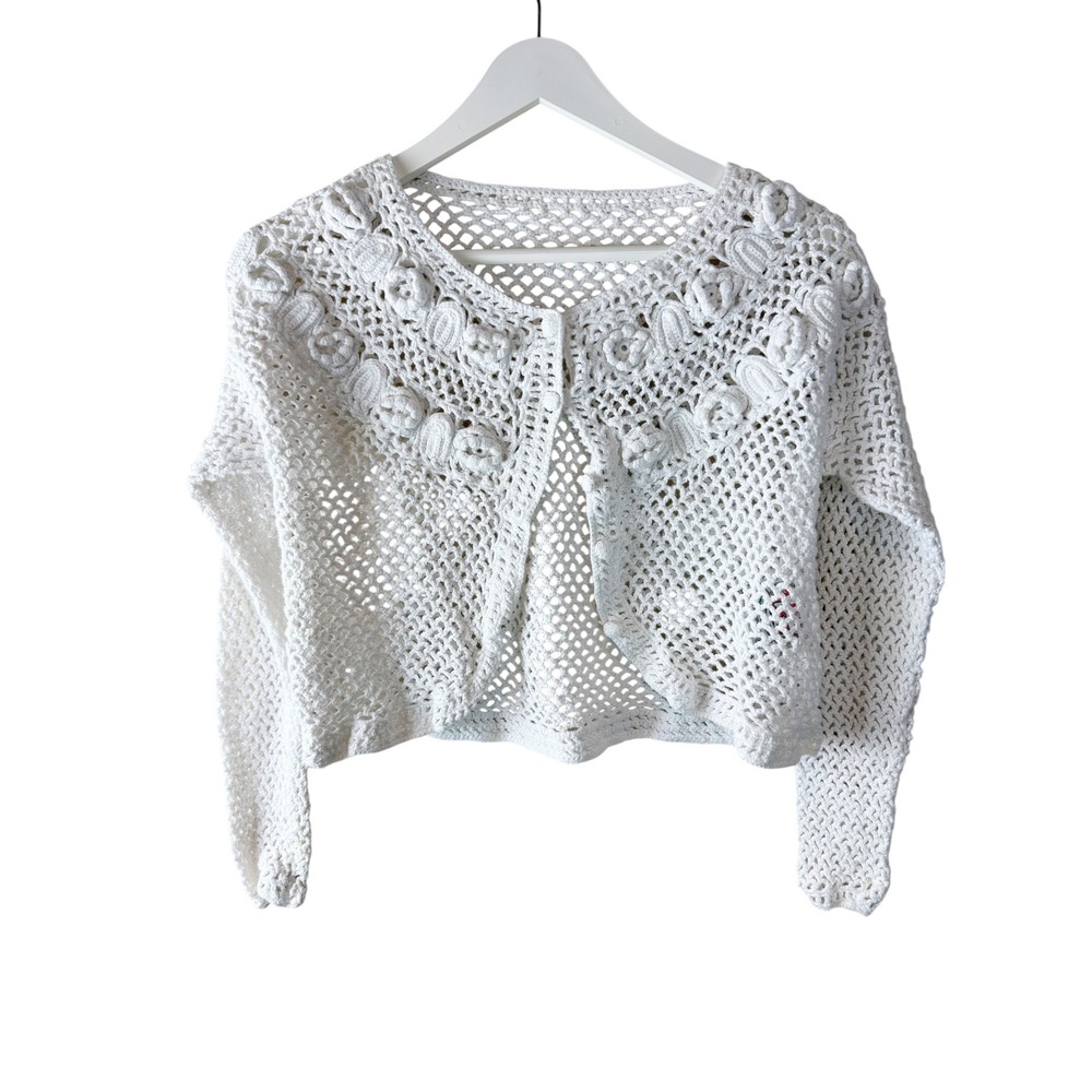 Vintage Cherry Stix White Crochet Bolero Cardigan Floral Rosette Shrug Medium